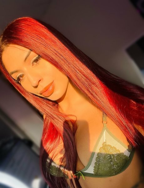 Ryah Vegas modèle nu images