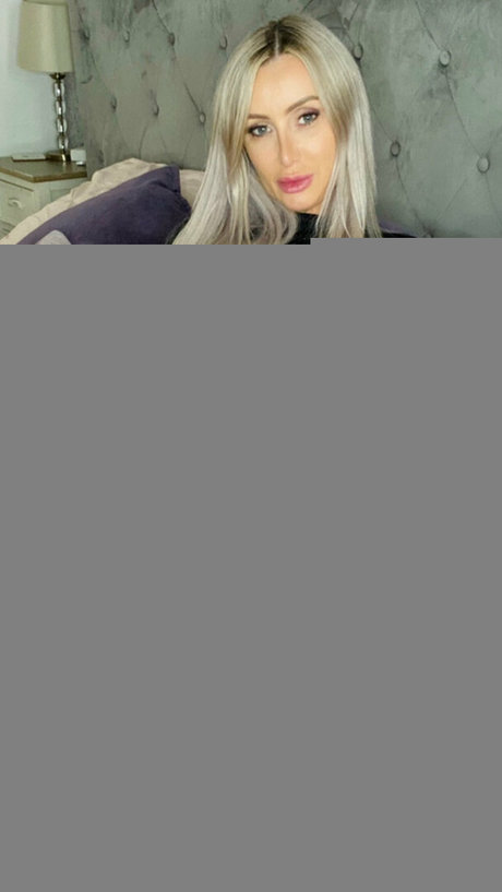 hotsluttymilf belle star du porno galerie