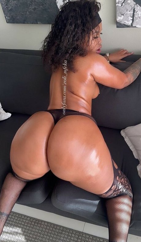 Xoli Mfeka modèle meilleur photo