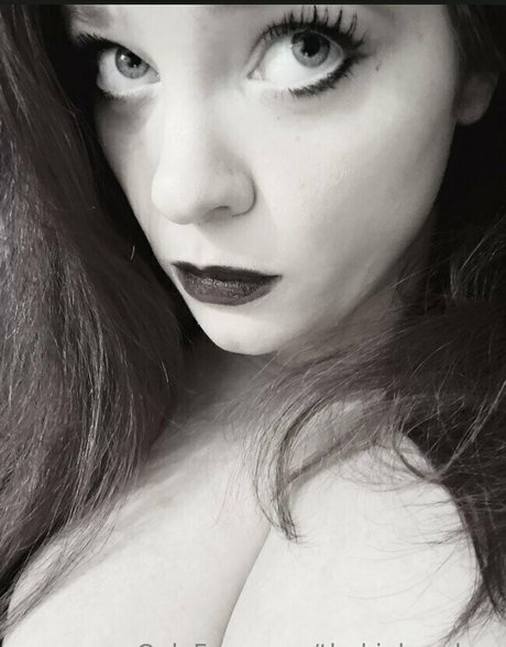 thekinkyzebra modèle exclusif galeries