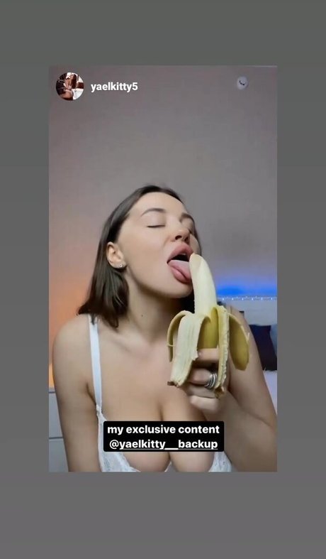 YaelKitty modèle érotique images