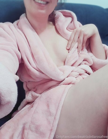 beatrizdellarosafree jolie star du porno archive