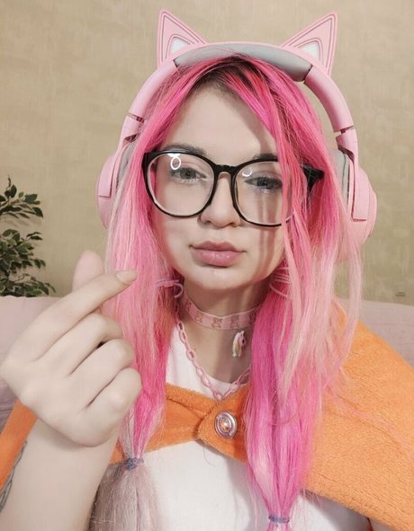 Anya Spy star du porno gratuite image