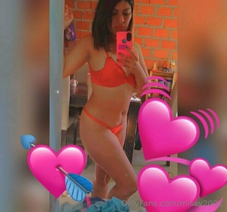 missy2001 star érotique photo