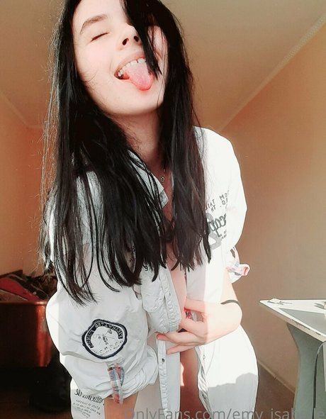 emy isabelle étoile adulte galerie