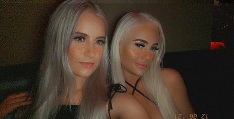 pleasingpoppy sexe star photos