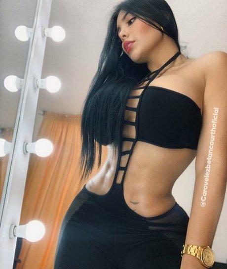 Caro Velez Betancourth sexe star du porno photo