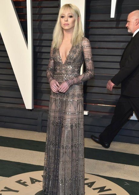 Portia Doubleday modèle sexy archive