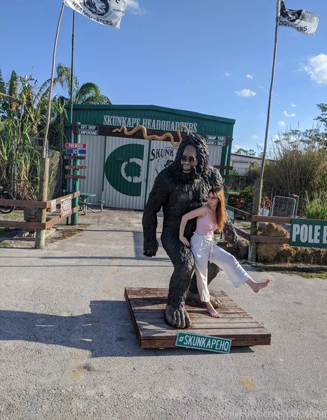 theshaecelestine étoile nue des photos