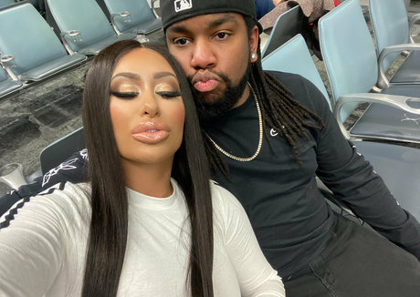 mssnewbooty star du porno en haute qualité des photos