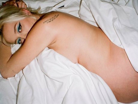 carolinevreeland modèle joli img