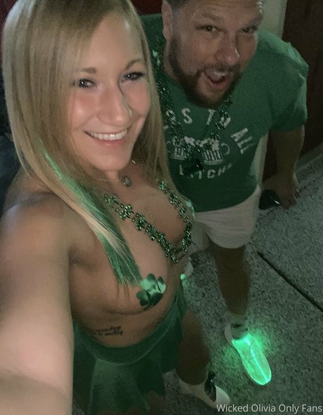 wickedolivia nus de stars du porno photo