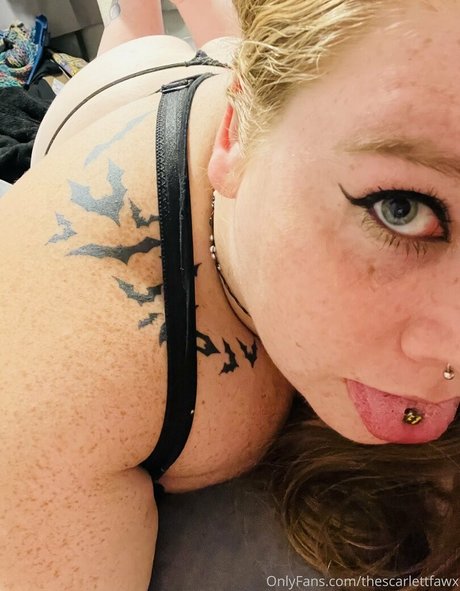 journaliste onlyfans adulte parfait photo