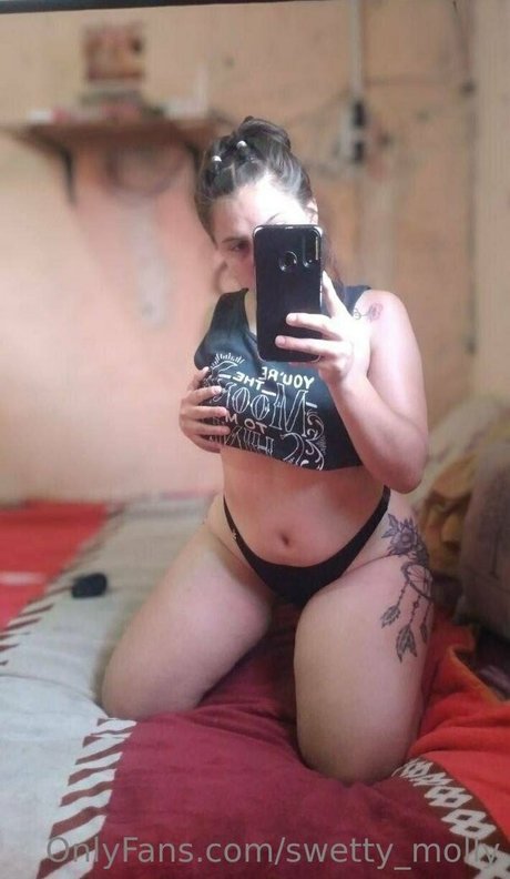 swetty molly modèle magnifique img