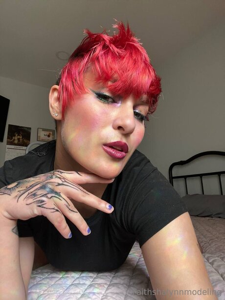 faithsfetishprod joli modèle archive