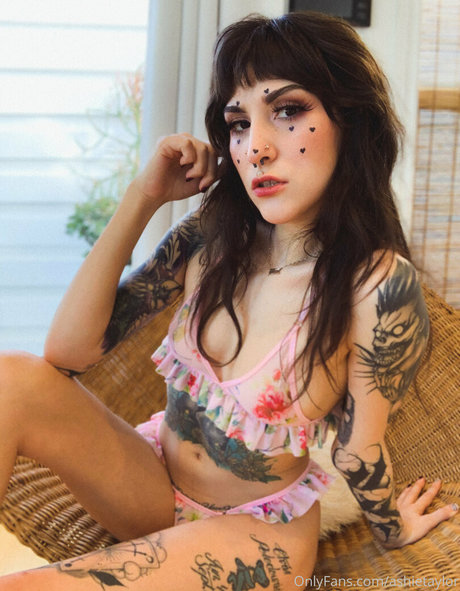 ashietaylor actrice xxx photo