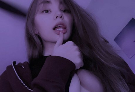 Dumbuni haut modèle photo