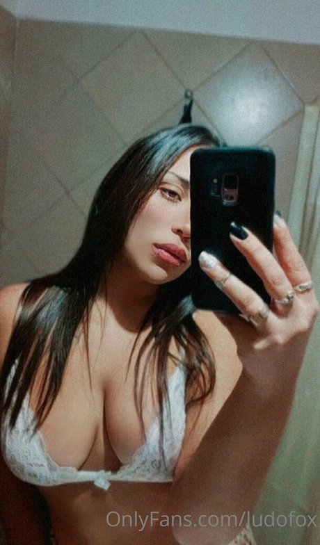 ludofox modèle magnifique photo