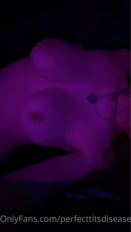perfecttitsdisease star du sexe images