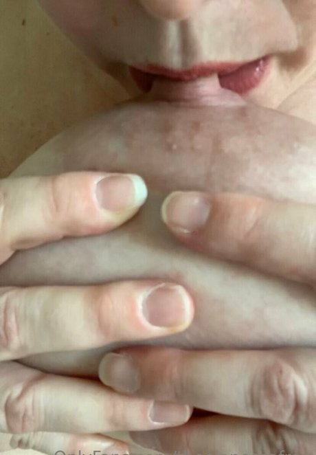 theejanessafree étoile parfaite collection