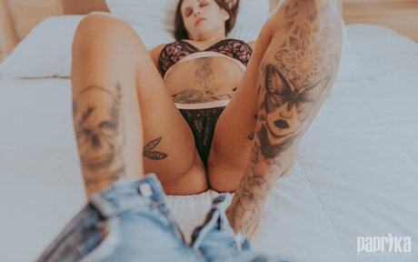 Bianca Leticia modèle adulte des photos