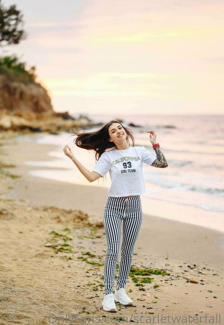 scarletwaterfall joli modèle img