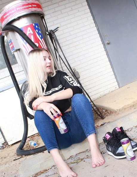 katsoless actrice archive