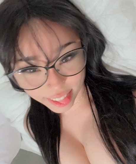 Aliyah Delaney modèle joli photo