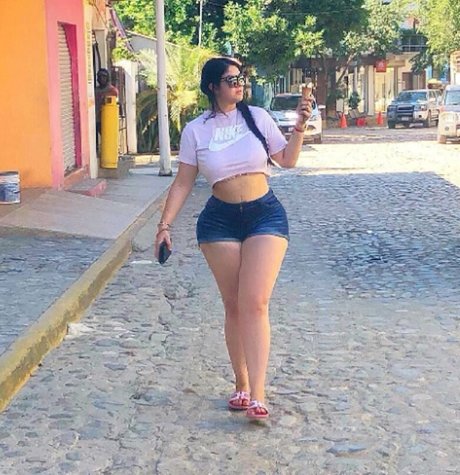 Graciela Montes star érotique image