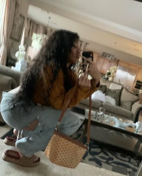 Lexxiibaebie actrice pornographique galerie