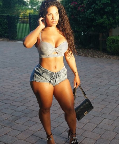 Kathy Drayton nus étoiles images