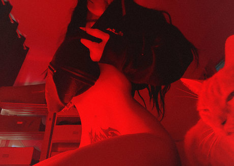 nxrdlys actrice adulte archive