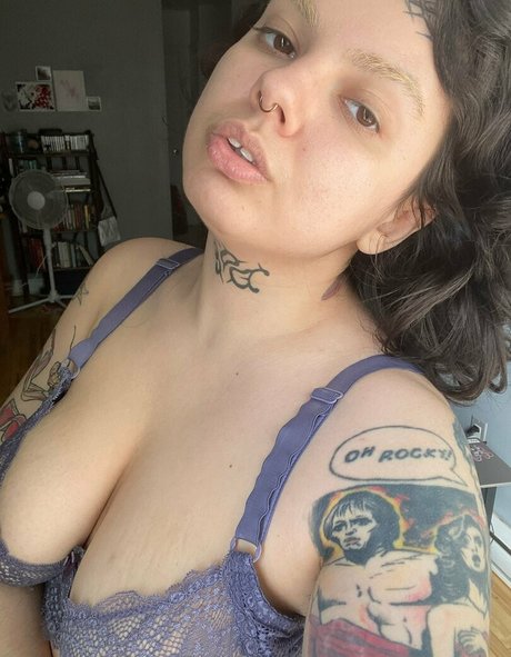 messgender modèle sexy img