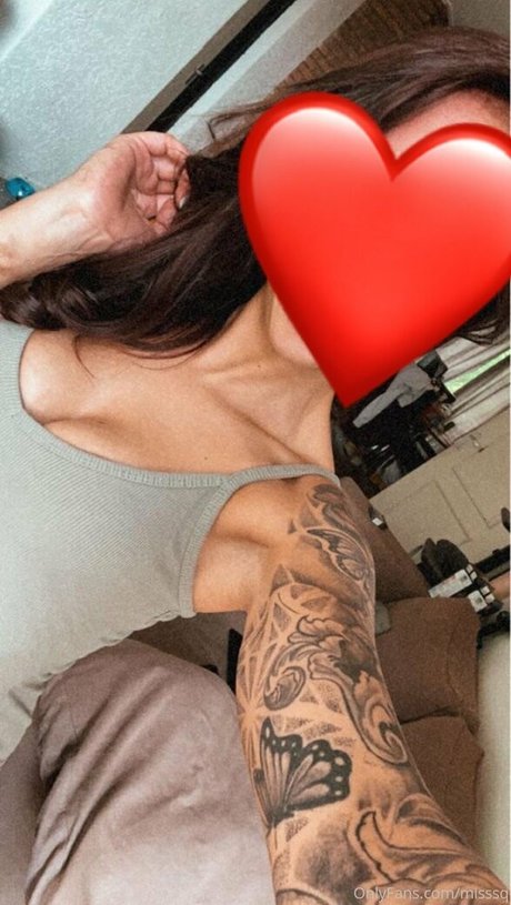 misssq modèle adulte archive