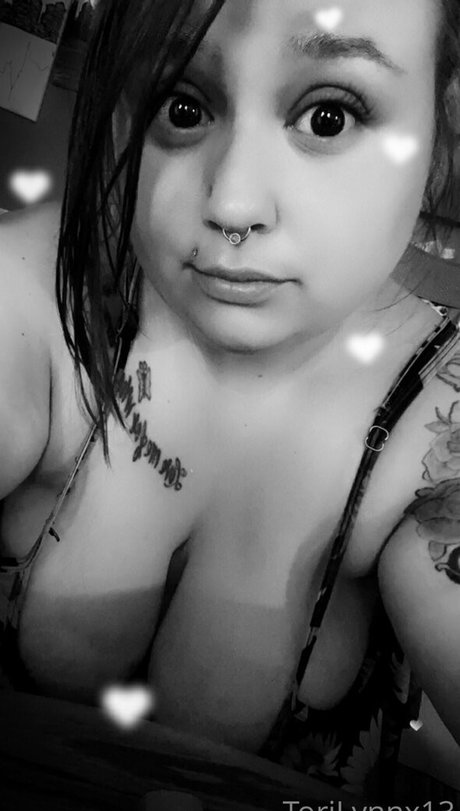 torilynnx13 star du porno en haute qualité image