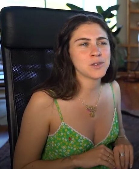 Kelsey Kreppel star du porno gratuit image