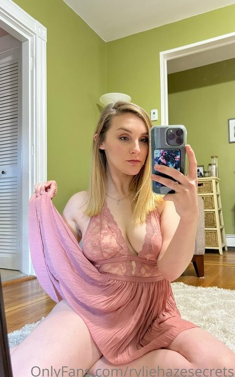 ryliehaze420 haut modèle img