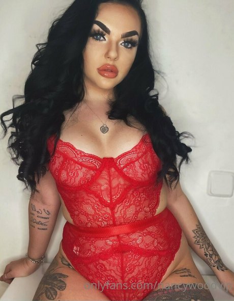 itsnancywoodfree actrice de grande qualité des photos