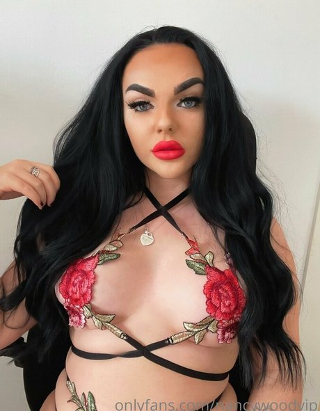 itsnancywoodfree modèle exclusif photo