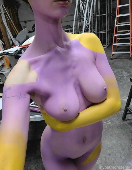 mypetmonstergirl modèle hd galerie