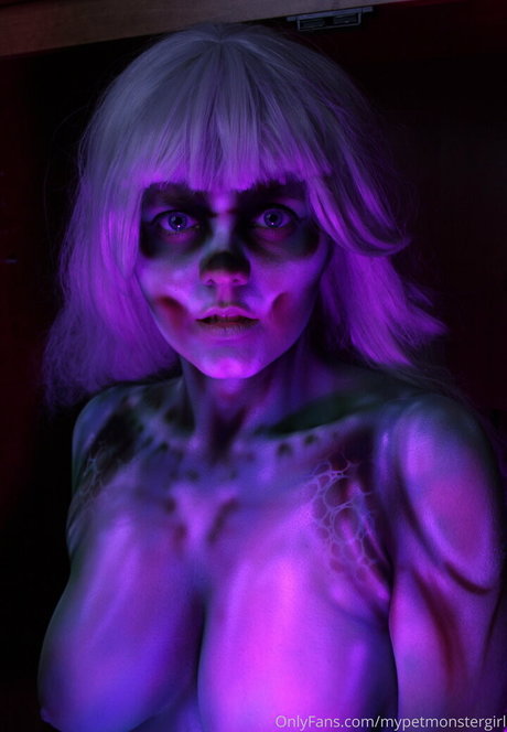 séduction onlyfans libre nu image