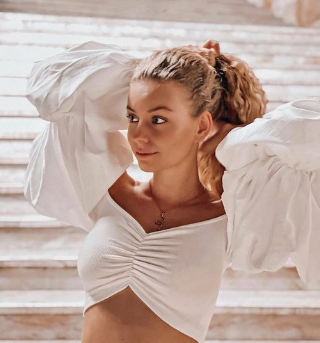 Dalmalaluna star exclusive images