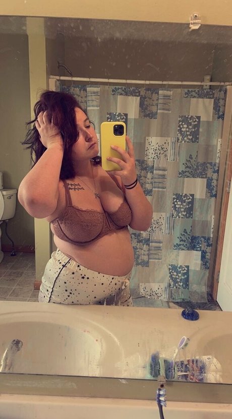 kitties n t1tt1es star du porno gratuit image