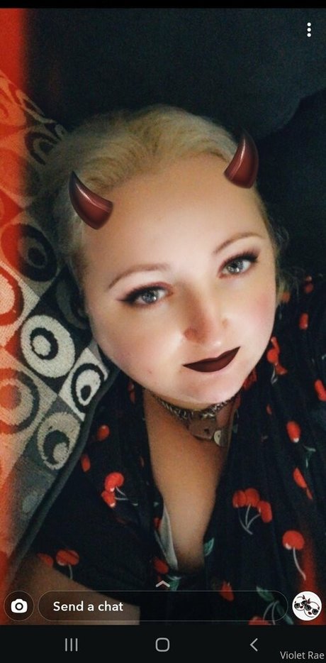 naughty kitten84 actrice adulte photos