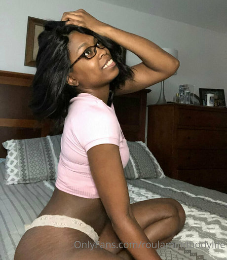 chatte solo uniquementfans belle haute qualité galerie