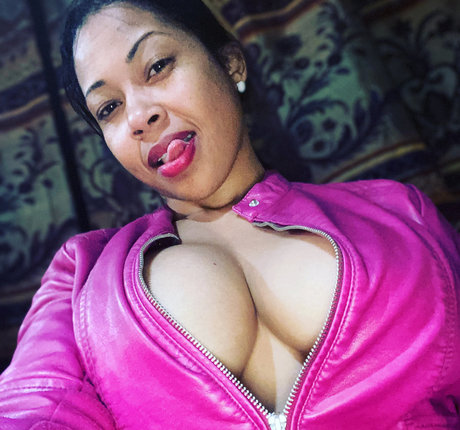 Patricedabody étoile sexy photo