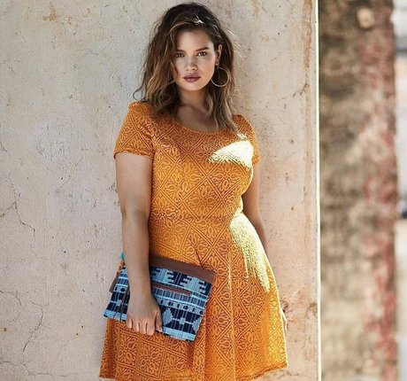 Tara Lynn joli modèle galerie