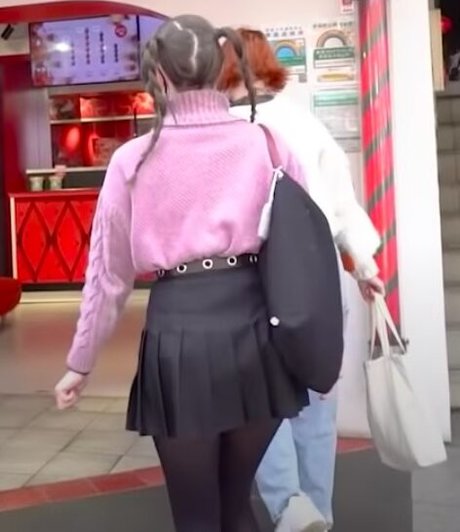 Seerasan modèle érotique galeries