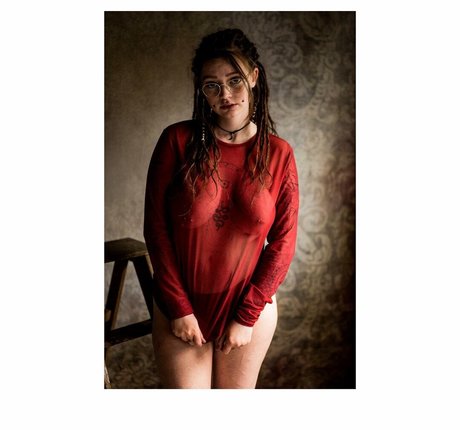 Lil Creep star du porno hd des photos