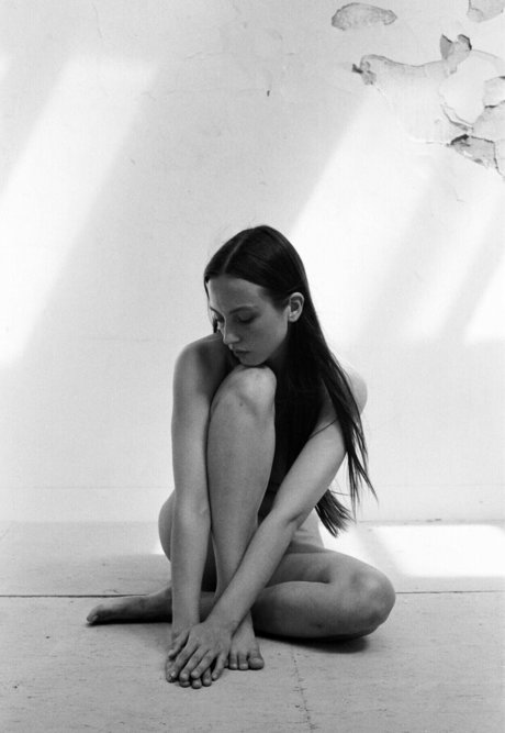 Kateryna Kaminska modèle de haute qualité image